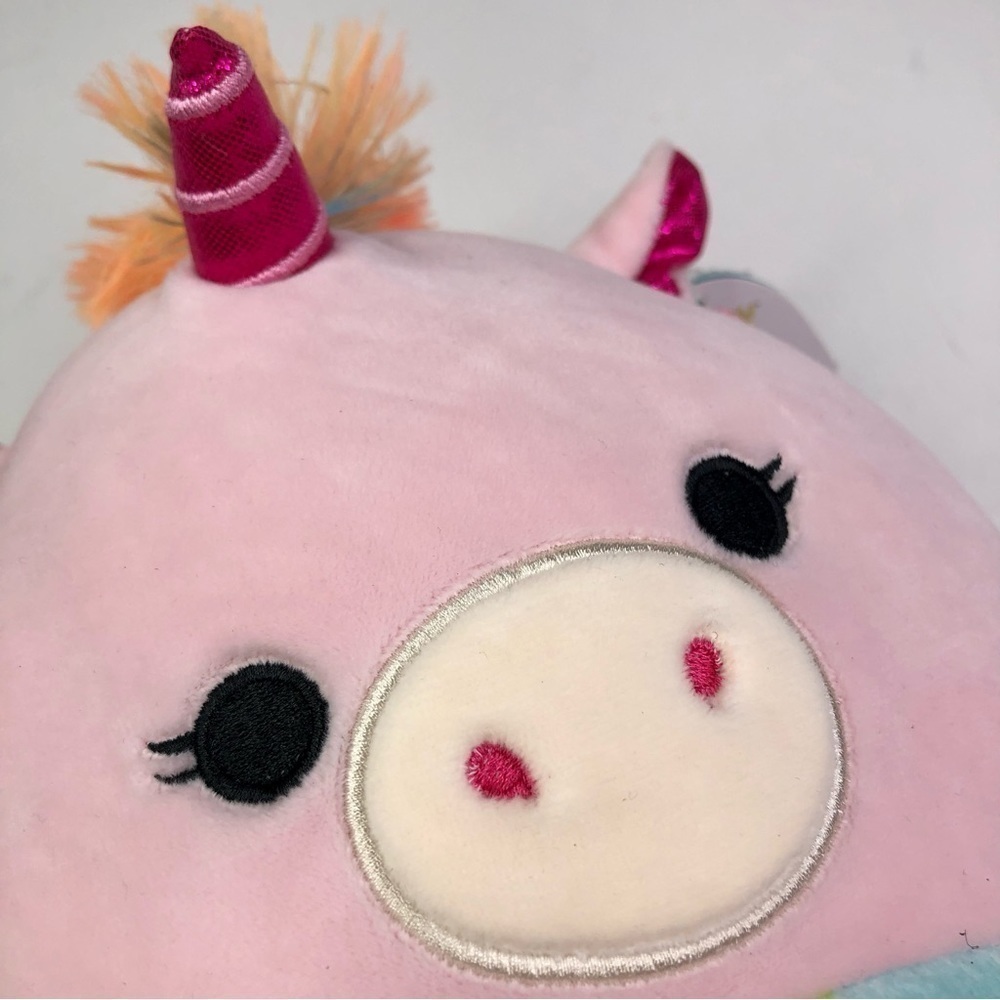 Squishmallow Amor rainbow unicorn NWT 10”